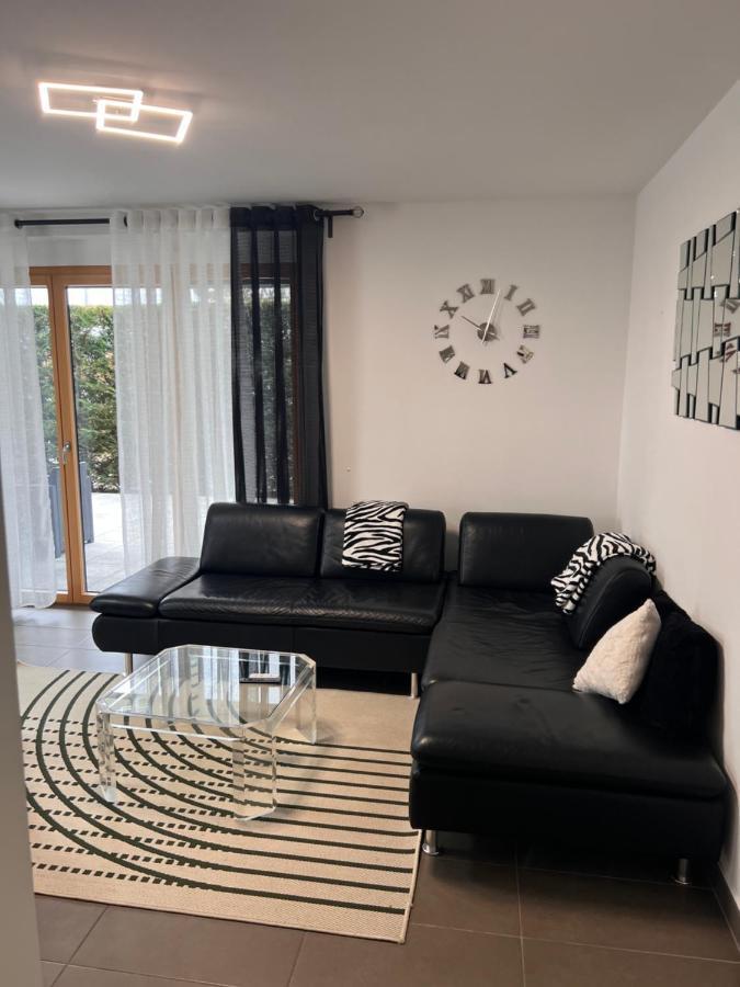Appartement Red Jardin Tres Calme Saint-Louis  Eksteriør billede